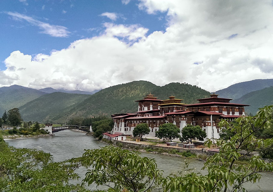 Punakha Dzong between two rivers